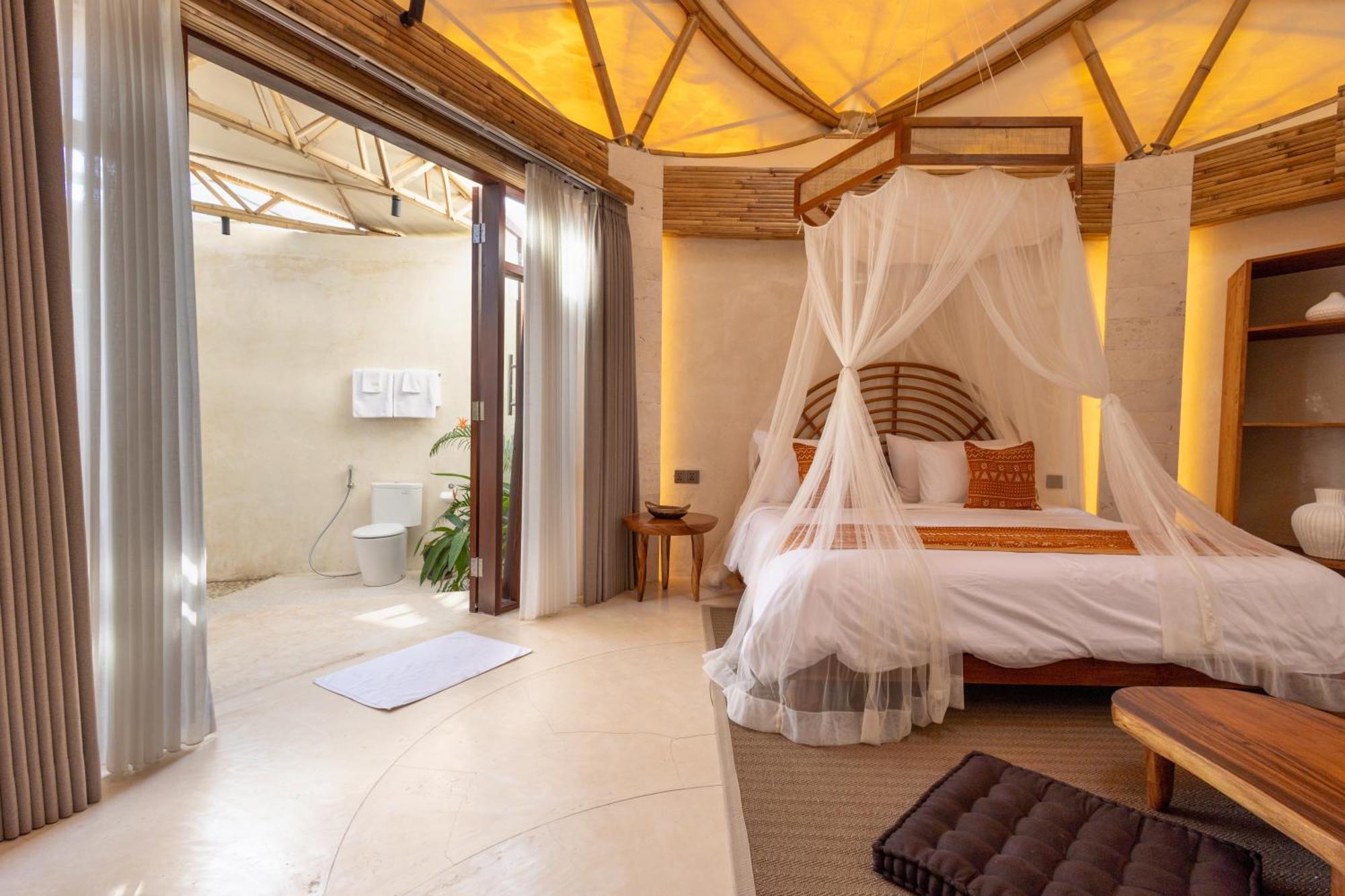 Nuanu Suites & Accommodations Tanah Lot Rum bild